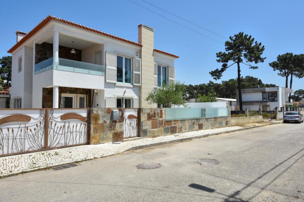 Aroeira Villa With Heated Pool By Golf Course, Beach And Lisbon Ngoại thất bức ảnh