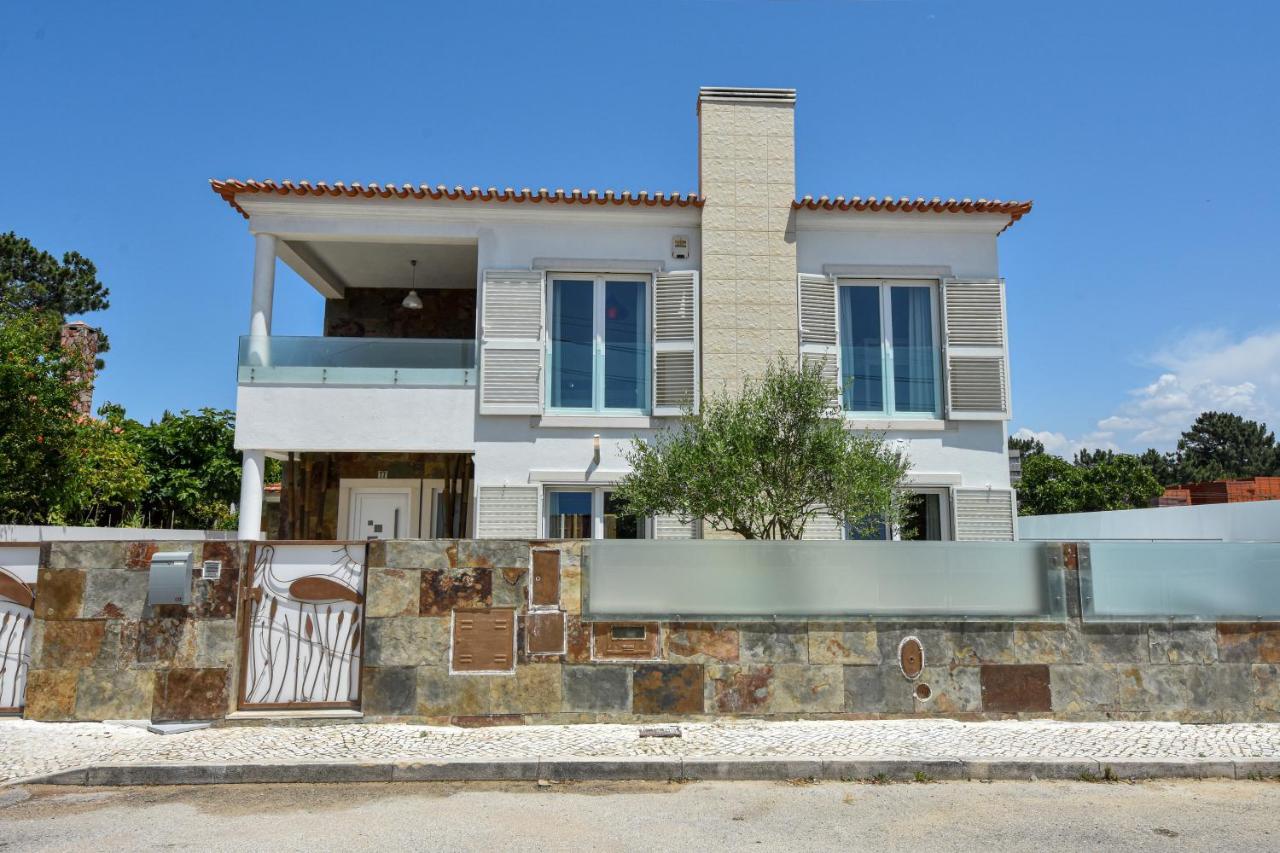 Aroeira Villa With Heated Pool By Golf Course, Beach And Lisbon Ngoại thất bức ảnh